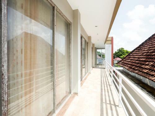 Hotel Oyo 90880 Jimbaran 5 Guesthouse