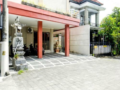 Hotel Oyo 90880 Jimbaran 5 Guesthouse