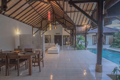 Theo Villa - 2 Bedroom