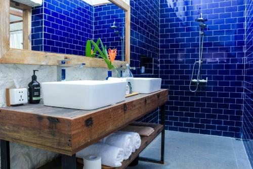 Bed & Breakfast Stone House 1 @chanteak Bali