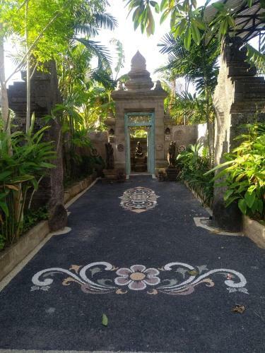 Jimbaran Lotus House Villa