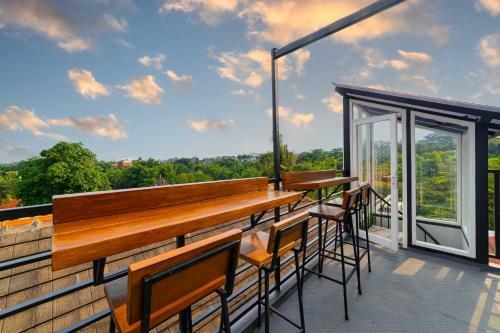 Hotel Tree Homestay Redpartner