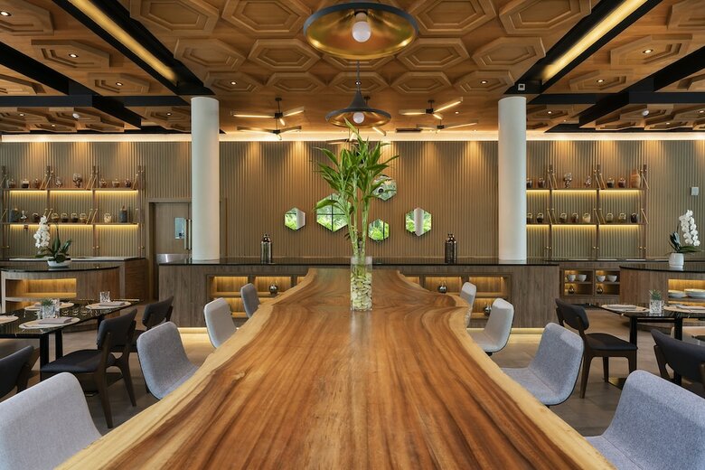 Hotel Meli� Phuket Mai Khao - Sha Plus