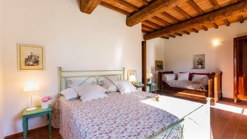 Villa Podere Fornacchia 20