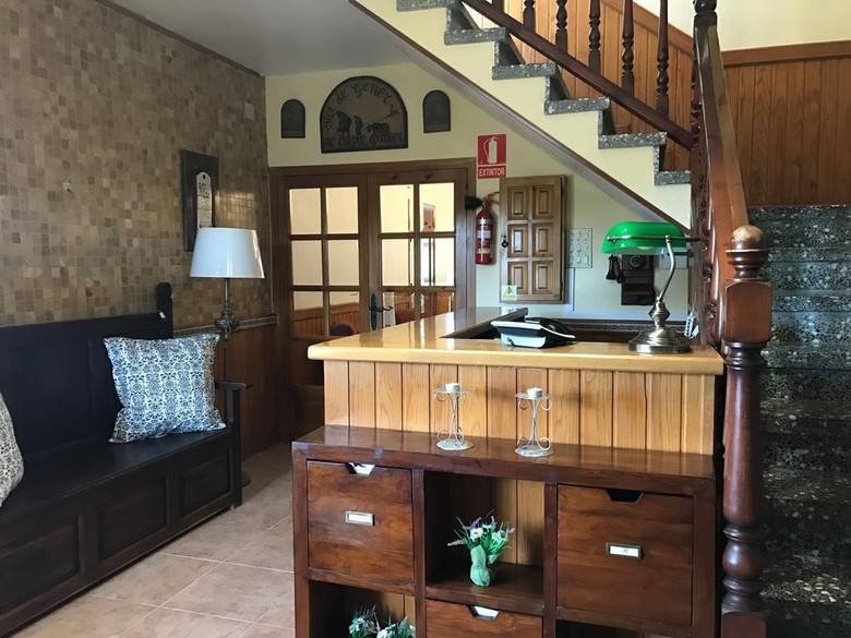 Hotel La Nova Tenalla