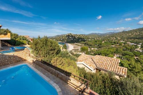 Villa Acquamarina Semi Detached Villa With Private Pool And Wifi