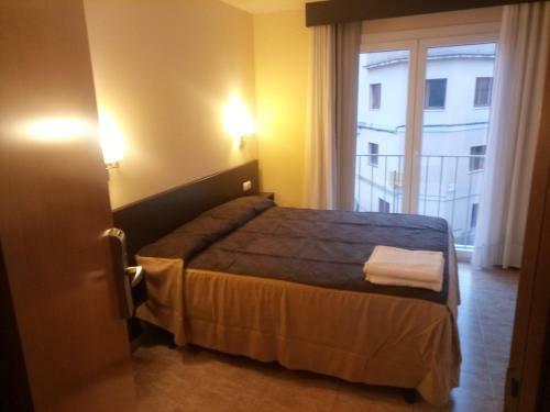 Albergue Hostal Sant Sadurn�