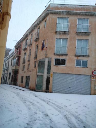 Albergue Hostal Sant Sadurn�