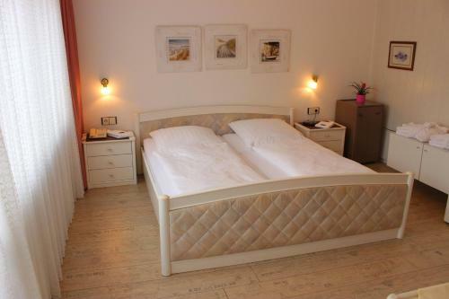 Hostal Hotel Garni La Mer