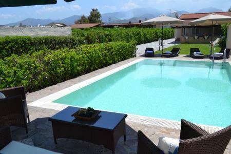 Villa Graziosa Con Piscina Privata