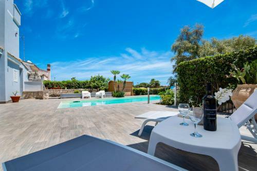 Villa Lucilla Charming House - Fontane Bianche
