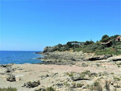 Villa Nanda A 200mt Dal Mare Con Scogliera
