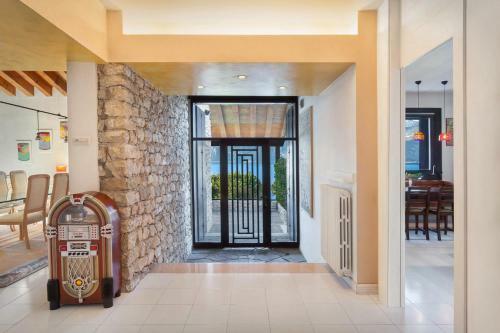 Villa Dismero-un Oasi Di Lusso E Privacy