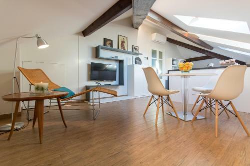 Apartamento Aqualago Casa Vacanze Suite