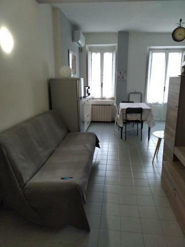 Apartamento Tra La Stazione E Il Lago