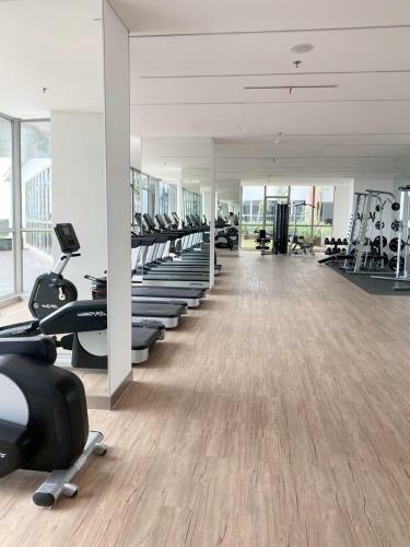 Cozy Stay @ Gold Coast Pik Sea View Apartment