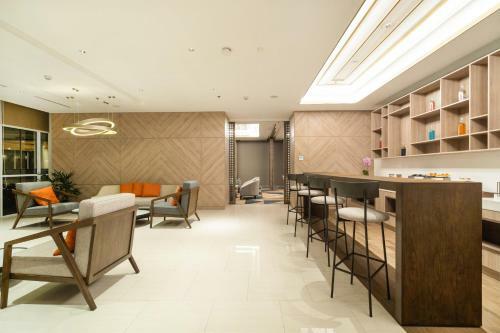 Hotel Harris Suites Puri Mansion