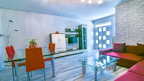 Apartamento Due Laghi Residenza New