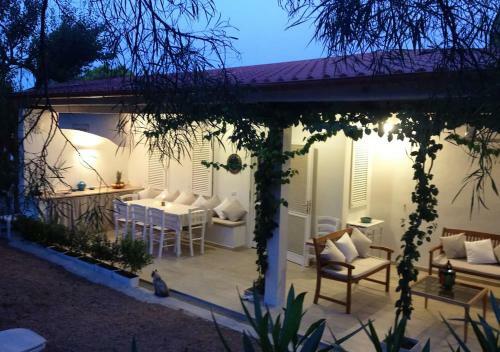 Gracious Cottage - 150 Mt Dalla Spiaggia