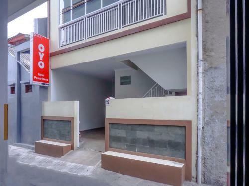 Hotel Oyo 90115 Near Pasar Baru