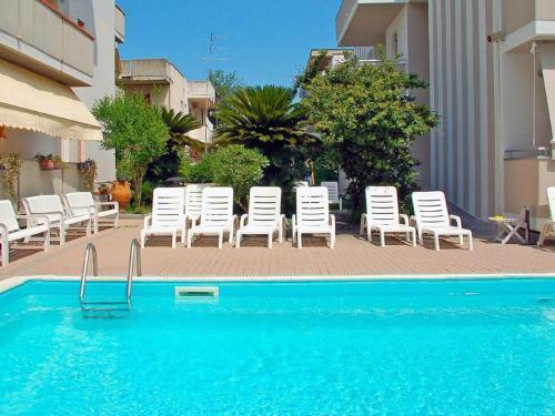 Alluring Apartment In Alba Adriatica Near Sea