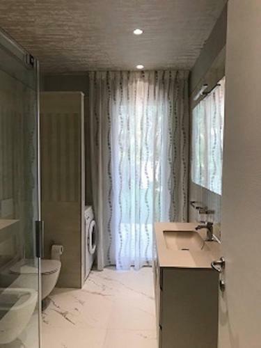 Beautiful Modern Villa In Isola Albarella