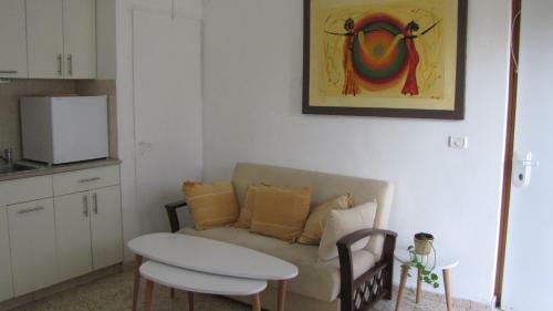 Lodge Homy In Hadera :) ?2cu