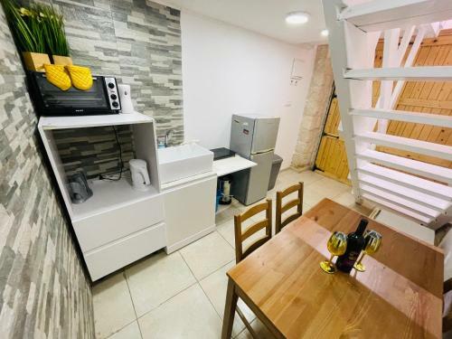 Lodge Zimmer In Old City
