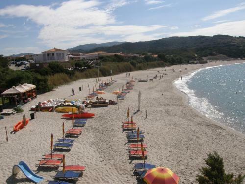 Apartamento Isola Rossa Appartamenti Paduledda