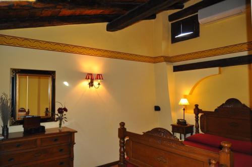 Hotel La Casa Del Abuelo
