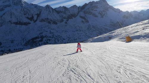 Apartamento Comfortable 3 Room Flat With Garden, 200 M From Slopes
