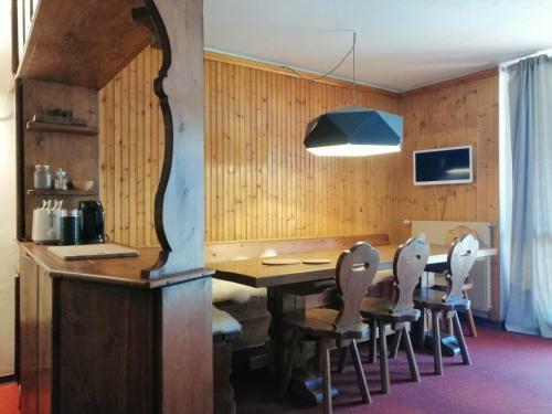 Doncio`s Ski Hike & Bike Apartment