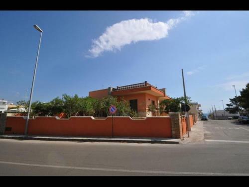 Two Bedrooms Apartment Near The Beach