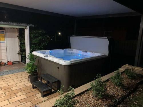 High View Manor - *new* 3 Bed Federation With Spa