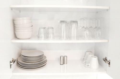 Gabriel Apartments - Stylish Suites - King George St