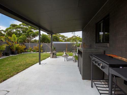 Palmera - Pet Friendly - Directly Opposite The Beach