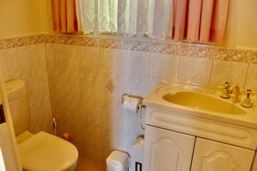 Encounter Bay Villa Marie + Pet-friendly
