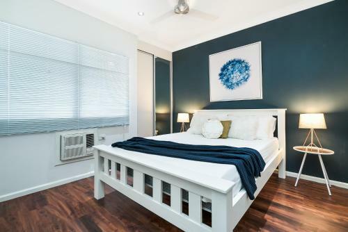 4 Bedroom Gardens Escape - Champagne Stays Darwin
