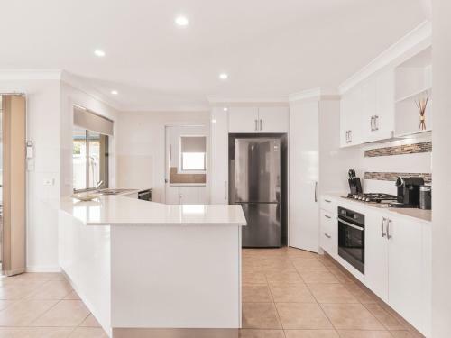 2 21 Cashmore Lane