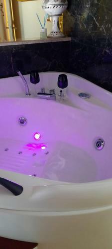 Bed & Breakfast Mare Nostrum Luxury Suite
