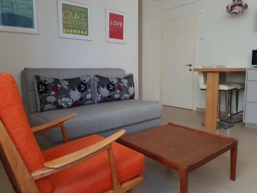 Hayarkon Street Apartment