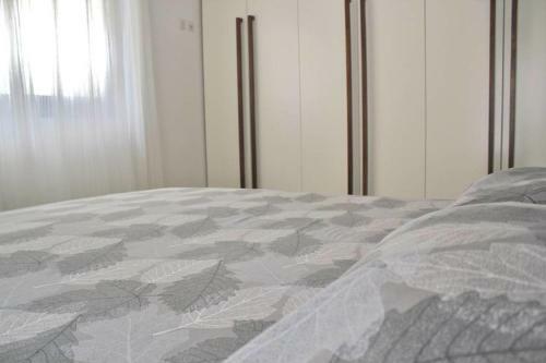 Apartamento Stylish 3br In Sirkin By Holyguest