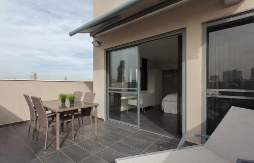 Apartamento Luxury Penthouse 2 Bed Near Rothchild