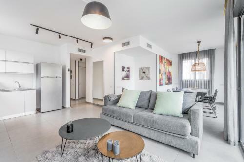 Apartamento Bograshov Area - Amazing 3 Bdr W Balcony
