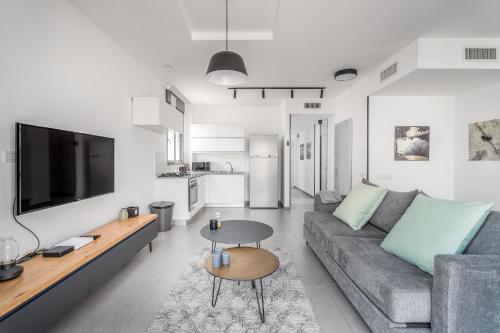 Apartamento Bograshov Area - Amazing 3 Bdr W Balcony