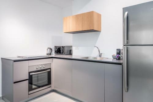 Apartamento Brand New 1bdr With Balcony On Sheinkin St