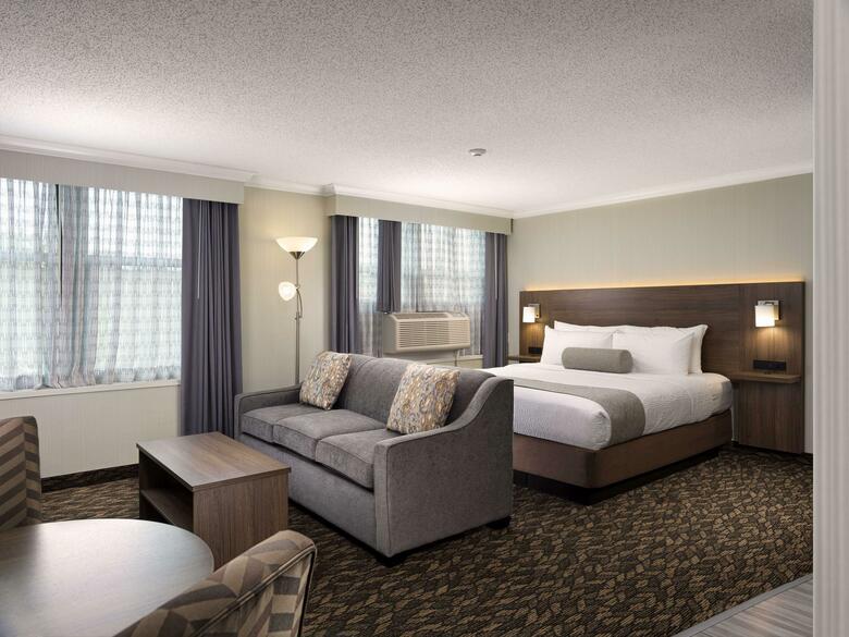 Best Western Plus Carlton Plaza Hotel