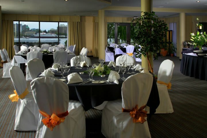 Hotel Delta Victoria Ocean Pointe