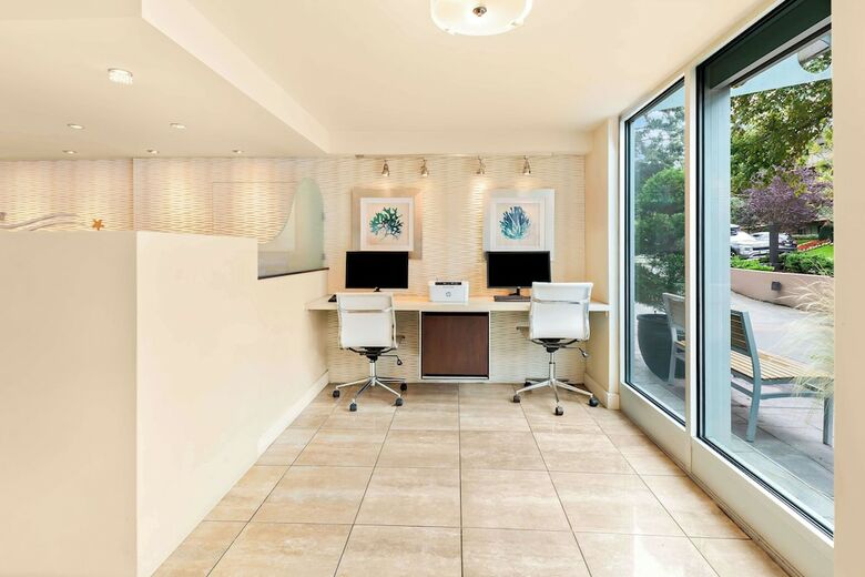 Hotel Best Western Plus Inner Harbour