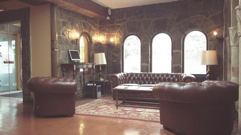 Hotel Leonor Mir�n